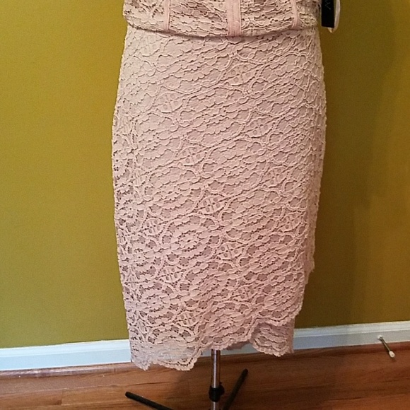 NWT AUW HIGH LOW PEACH LACE DRESS (sz 12) - Picture 2 of 7